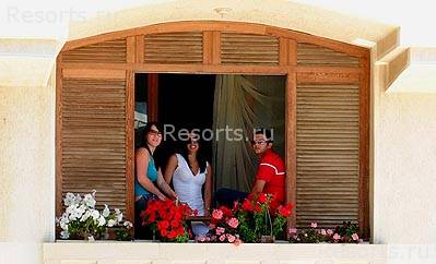 Theartemis Palace Hotel 12